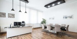 Berill - bemutatóterem és iroda (2)