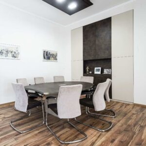 Berill - bemutatóterem és iroda (5)